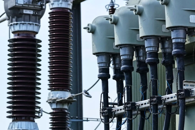 Generic banner for Advanced Topics in Power System Protection