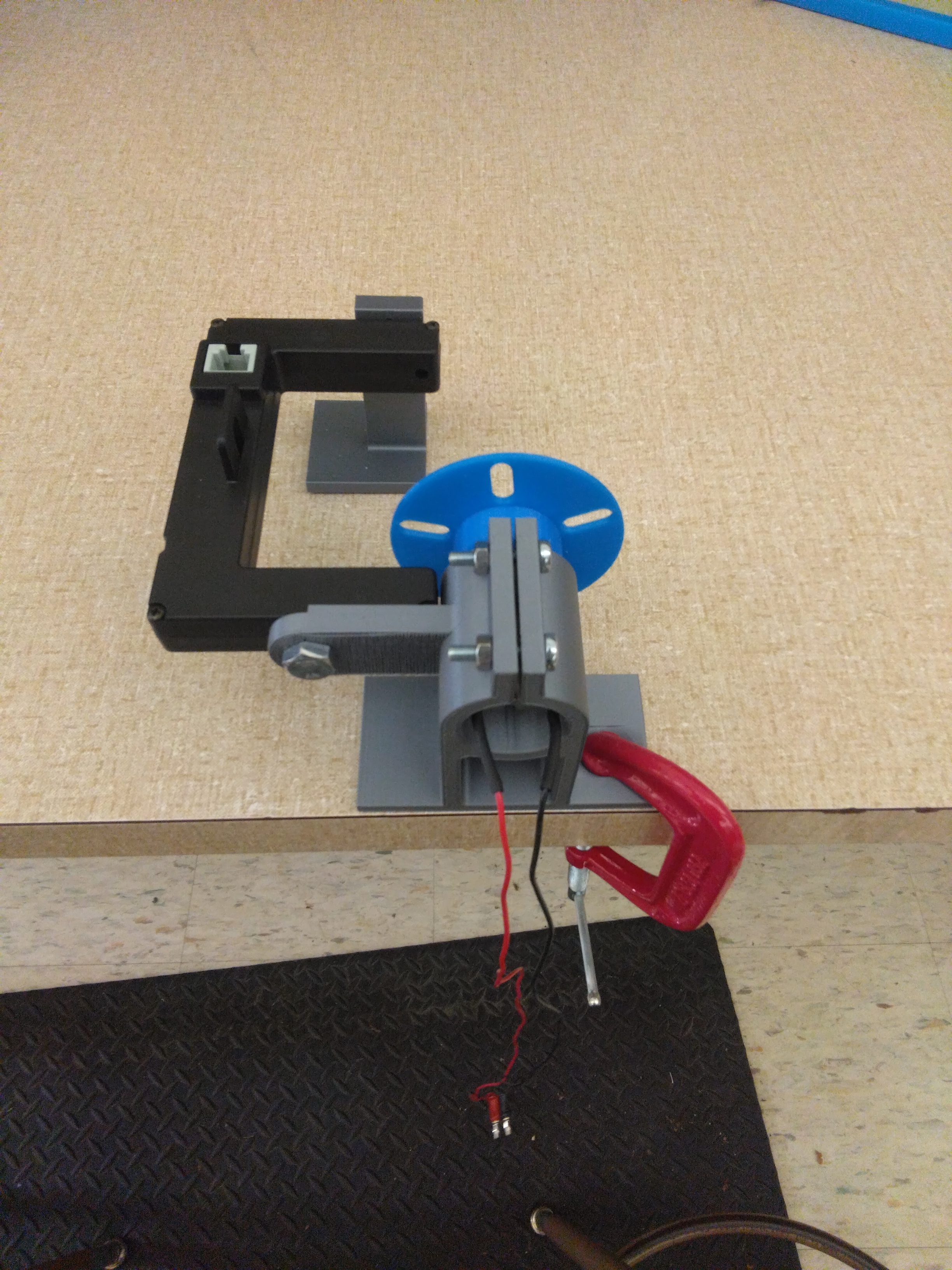 Lab photo DCMotor-SpeedFixture.jpeg